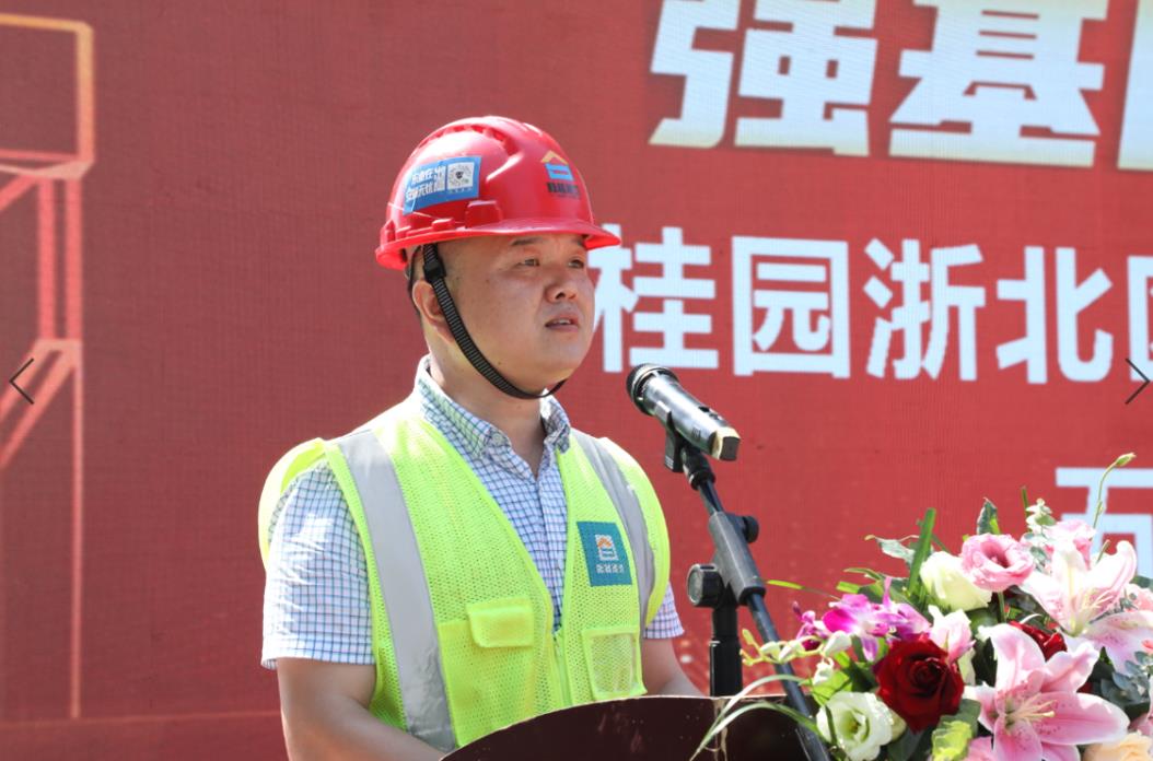 先锋人物丨大智若愚，做一名乐动在线平台-乐动(中国)建筑的“移山人”